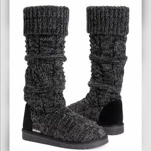 Size 10 Muk Luks Womens Shelly Black Marl Gray Knee-High Boots Shoes New Knit